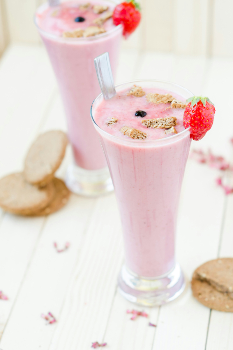 Low Carb Strawberry Smoothie